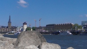 Blick auf die Altstadt mit Schloßturm